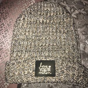 LYM beanie gold yarn collection
